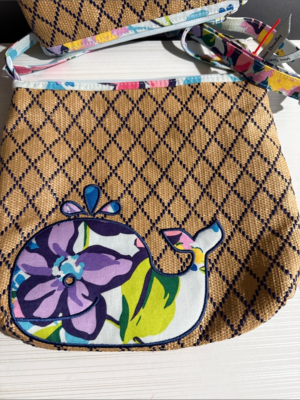 Vera Bradley Marian Floral beach crossbody bag w/whale appliqués& wristlet - Picture 3 of 9